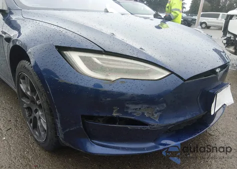 2021 Tesla Model S Long Range Dual Motor All-Wheel Drive z USA, uszkodzony, nr VIN 5YJSA1E50MF428352